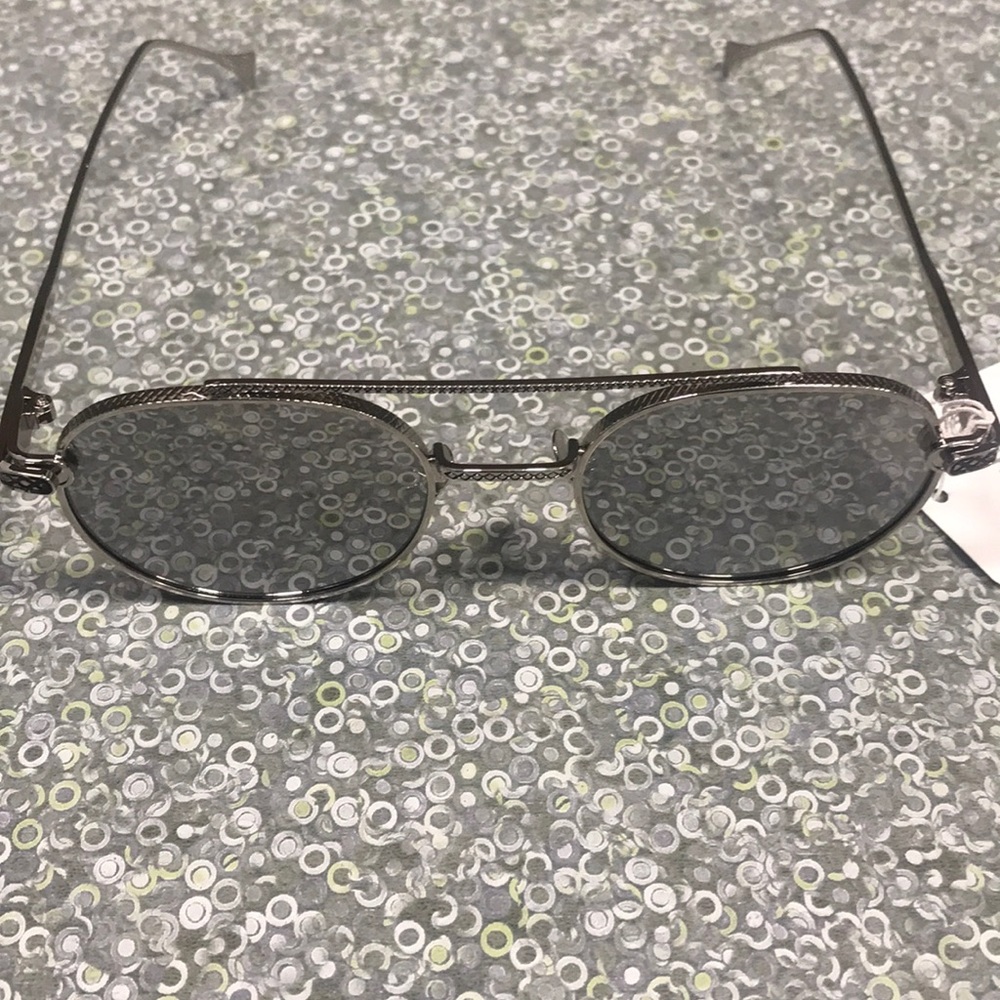 Fashion Eyewear Silver Tone